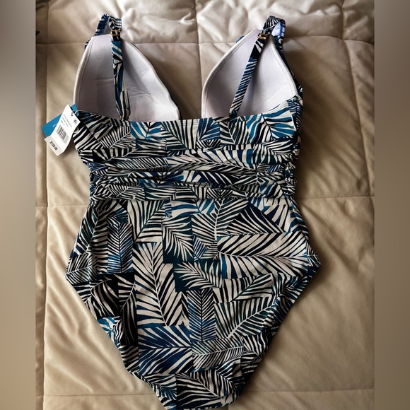 Blue Leaf-Print Women’s One-Piece Swimsuit - Picture 2 of 3